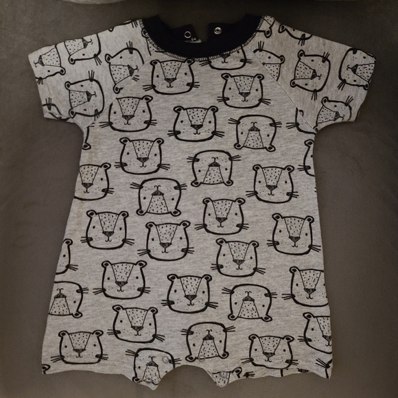 Gerber Romper Set - Picture 6 of 9